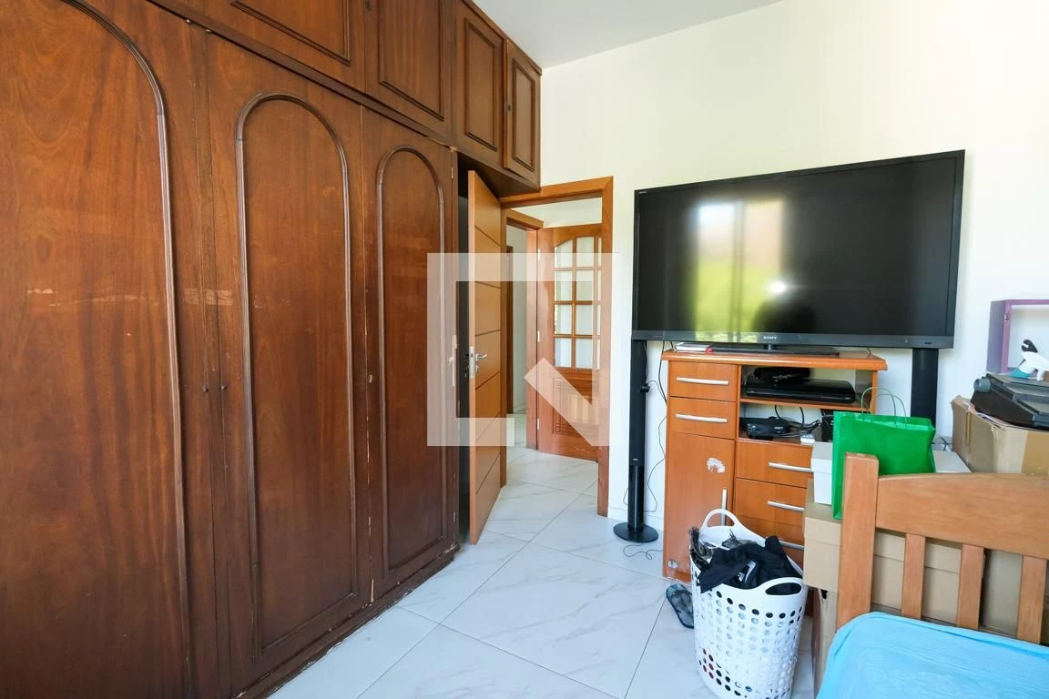 Furnished apartment with 3 bedrooms and private BBQ — photo 50