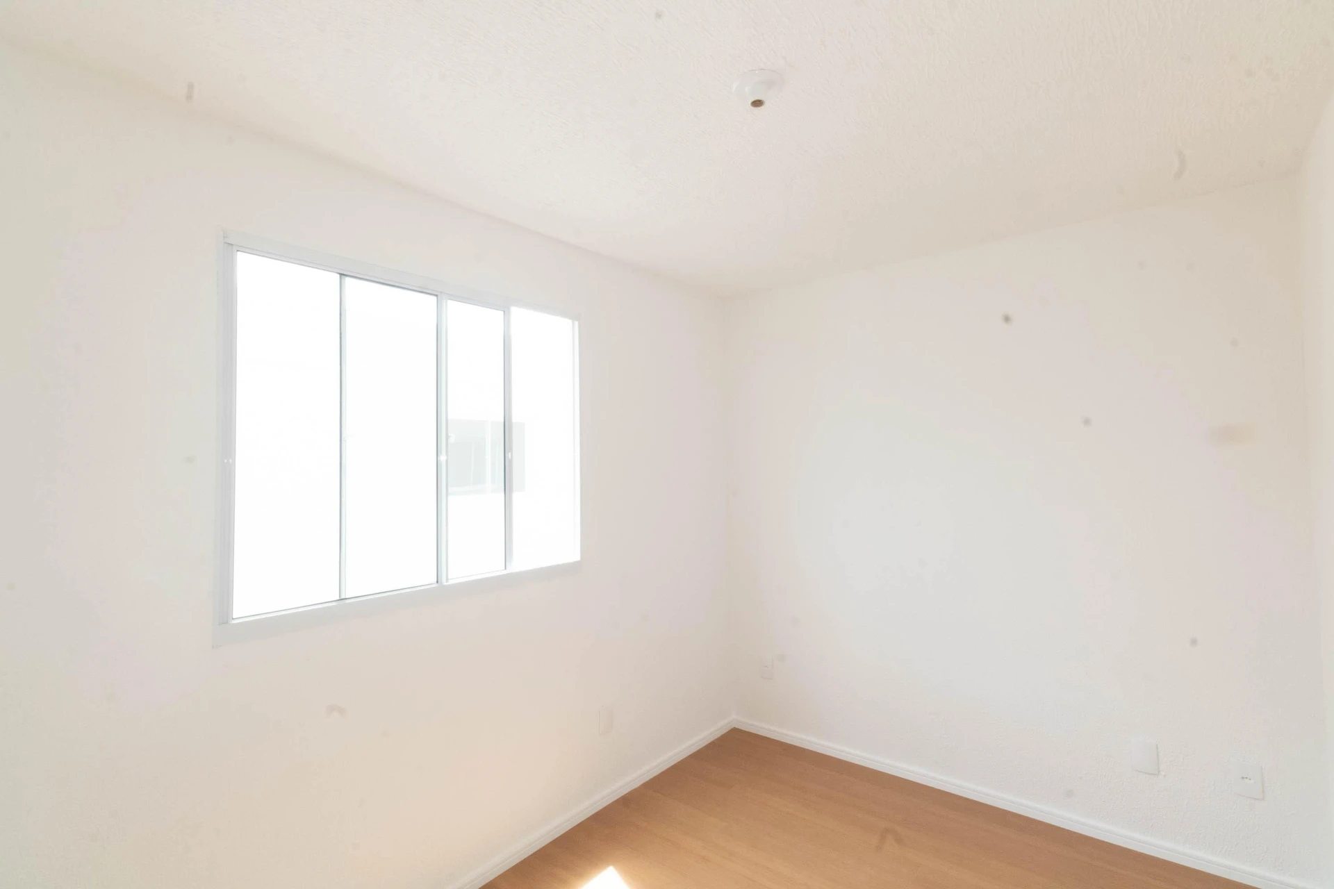 Rental apartment with 2 bedrooms and 1 bathroom — photo 2