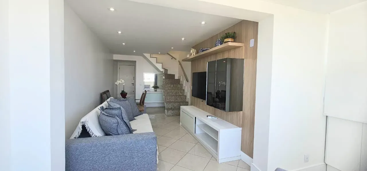 Apartamento para aluguel com 5 quartos e 2 banheiros — photo 37