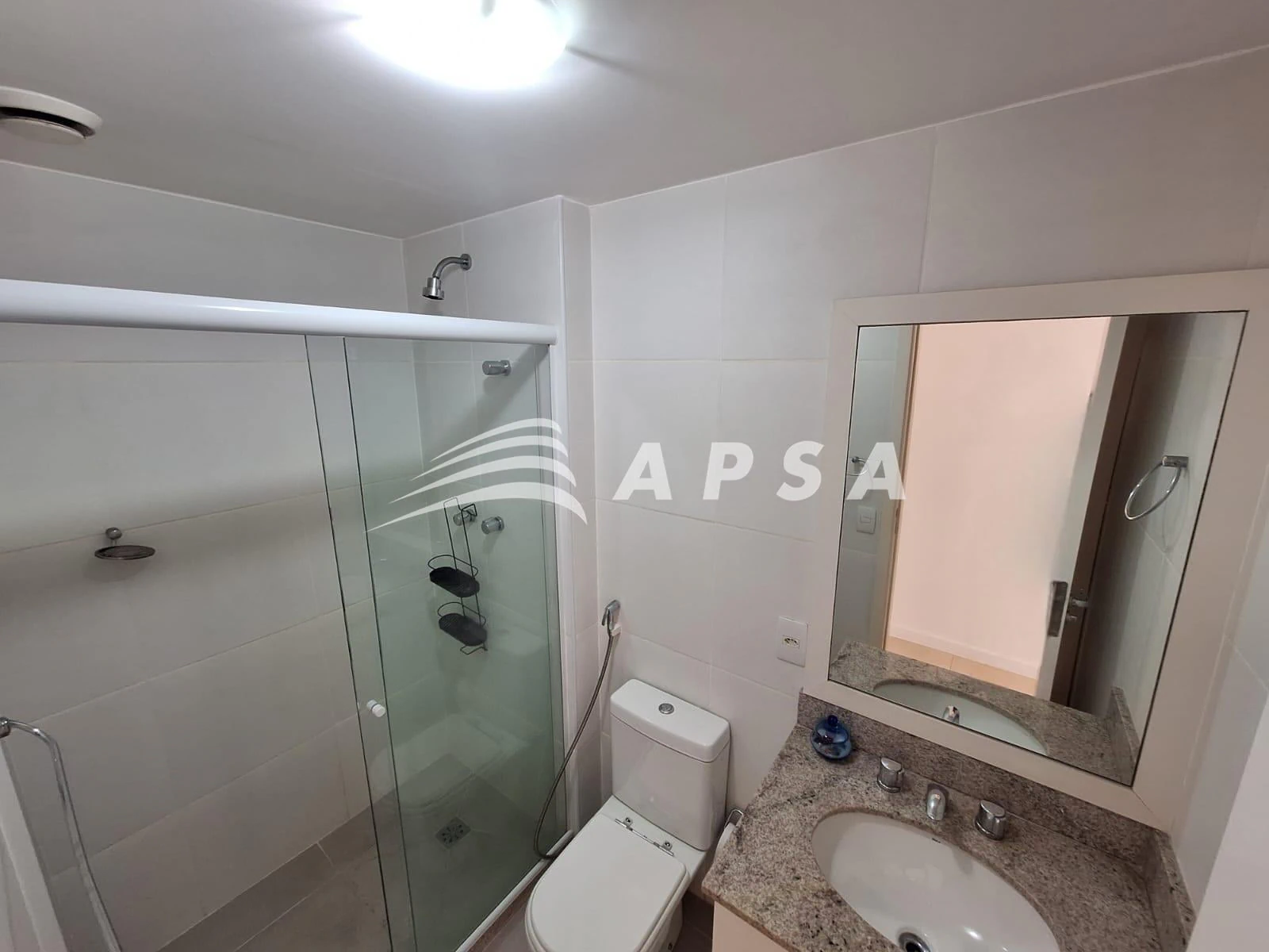 Apartment, 70 m², with a glass-enclosed balcony — photo 11