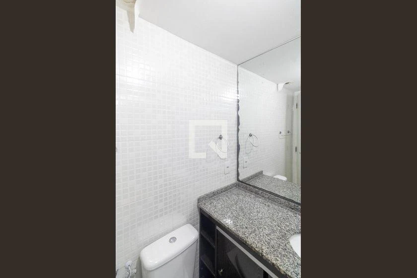 Балкон с грилем и 3 спальни: квартира 110 м² — photo 28