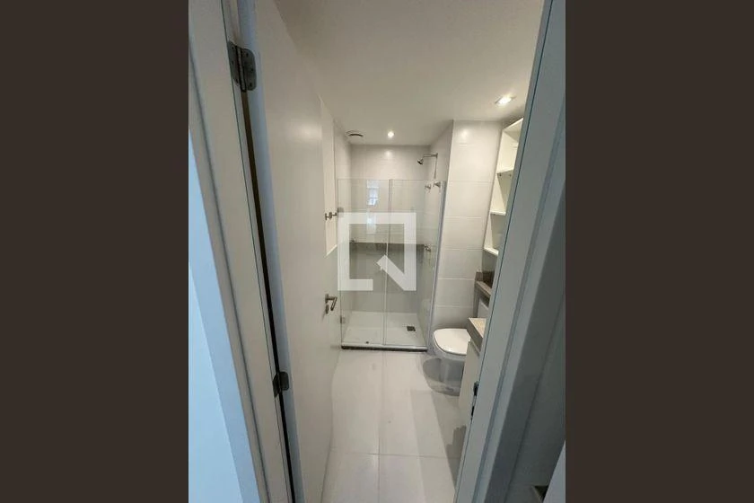 Apartamento de 2 quartos com máquina de lavar — photo 10