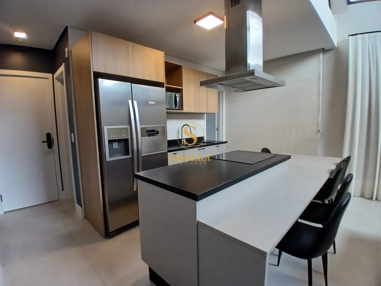 Furnished 66 m² apartment with 1 bedroom and 2 parking spots — photo 2
