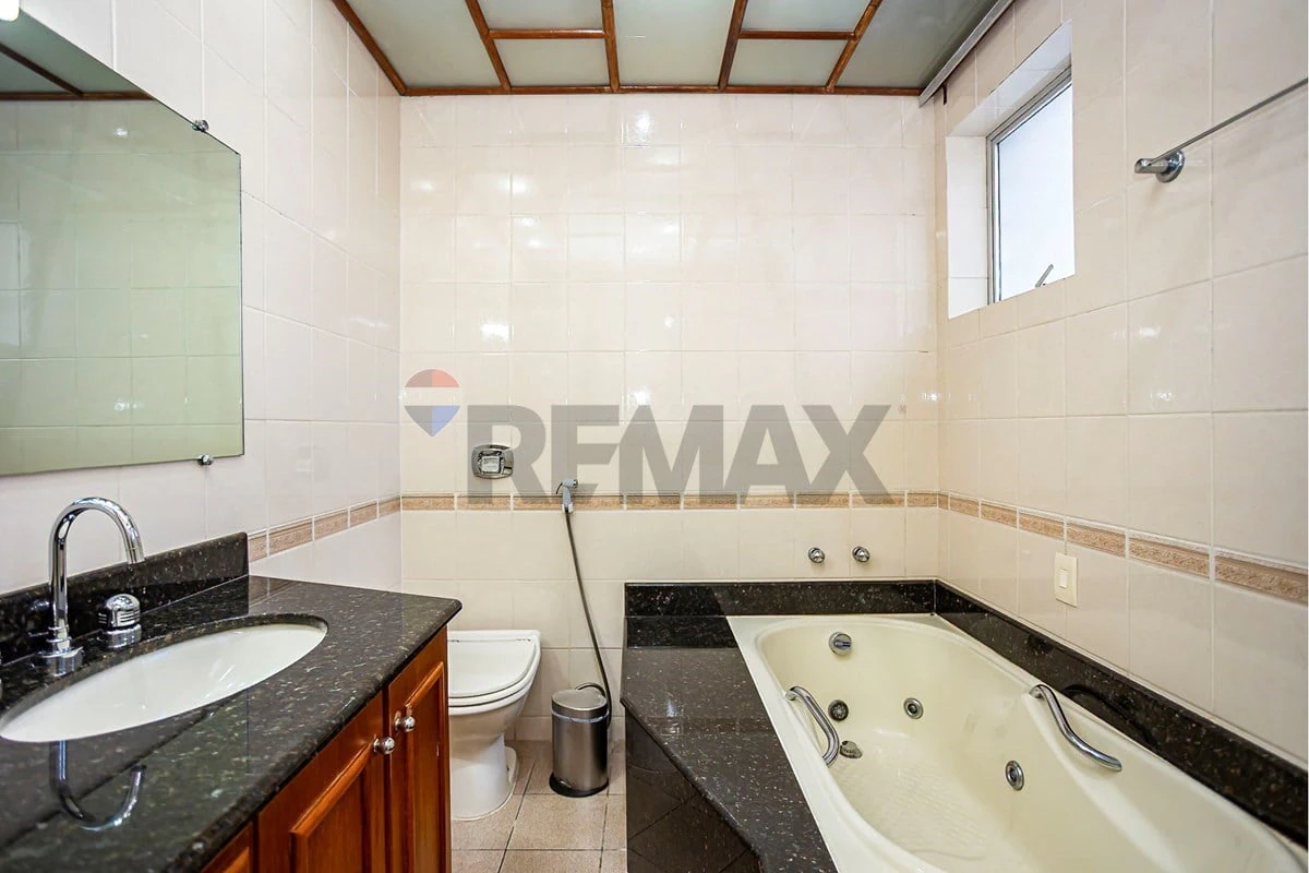Власне барбекю та 3 спальні: квартира 150 м² — photo 18