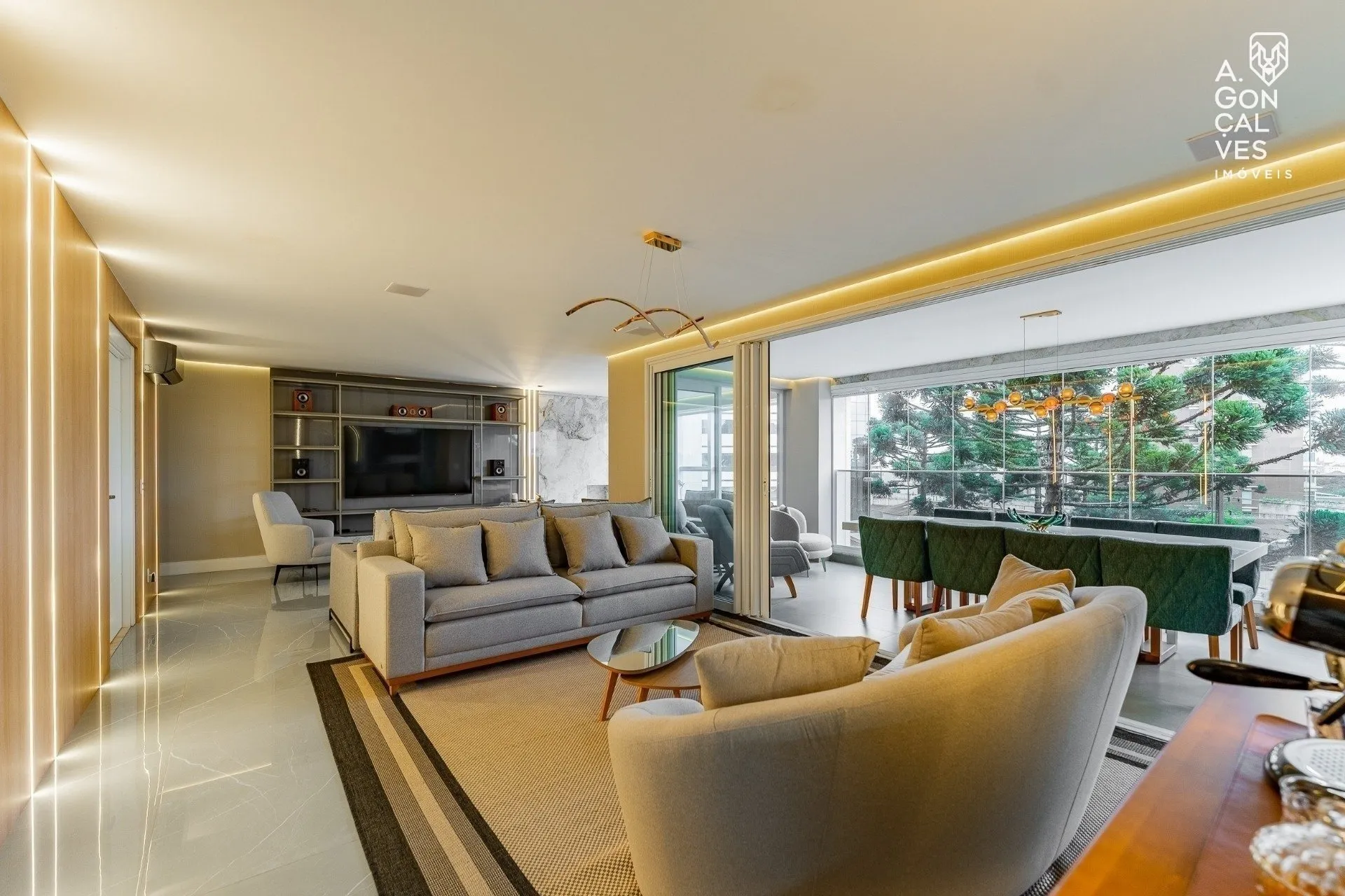 Мебльована квартира 260 м² з 4 спальнями з власними ваннами — photo 16