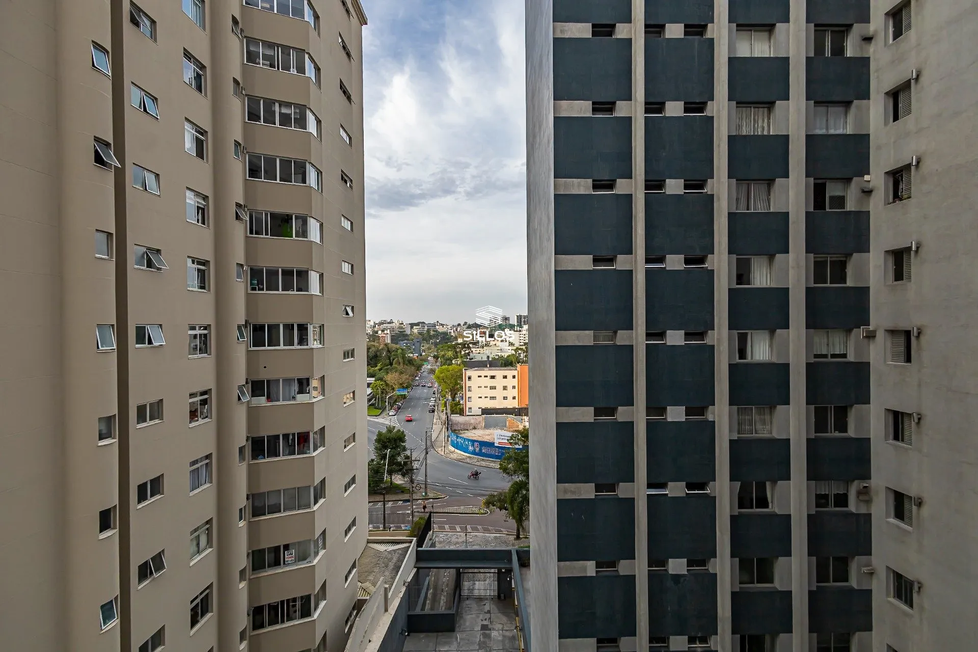 Apartamento de 241 m² con 4 dormitorios y cocina abierta — photo 14