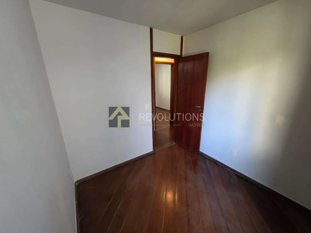 Apartamento mobiliado com 3 quartos e 3 banheiros — photo 10