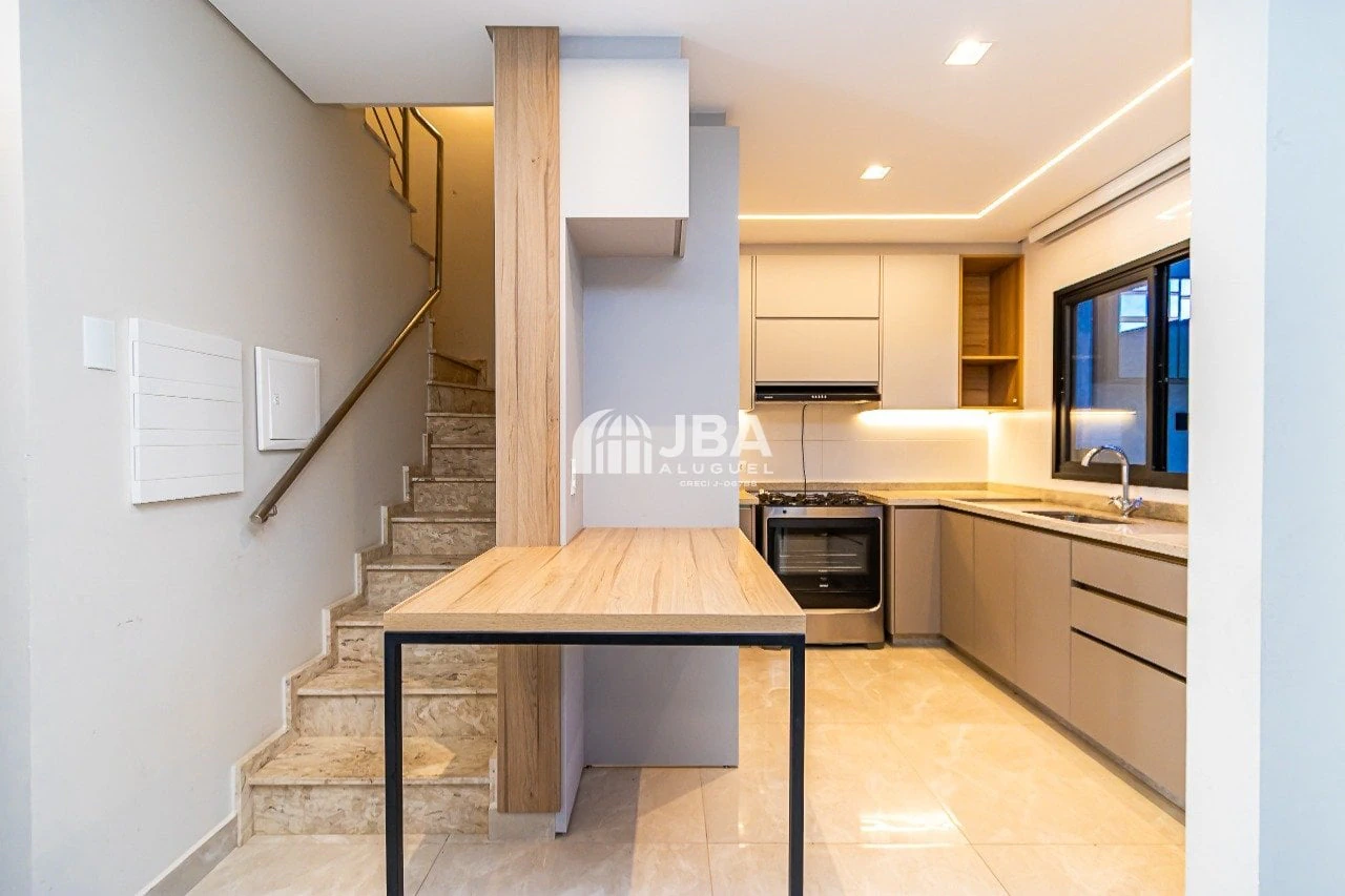 Casa de 125 m² con balcón gourmet y bañera — photo 5
