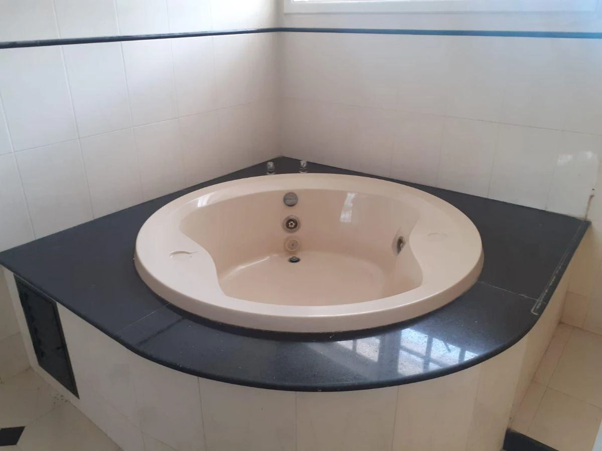 Duplex house with 5 bedrooms, 5 bathrooms, 5 parking spots — photo 8