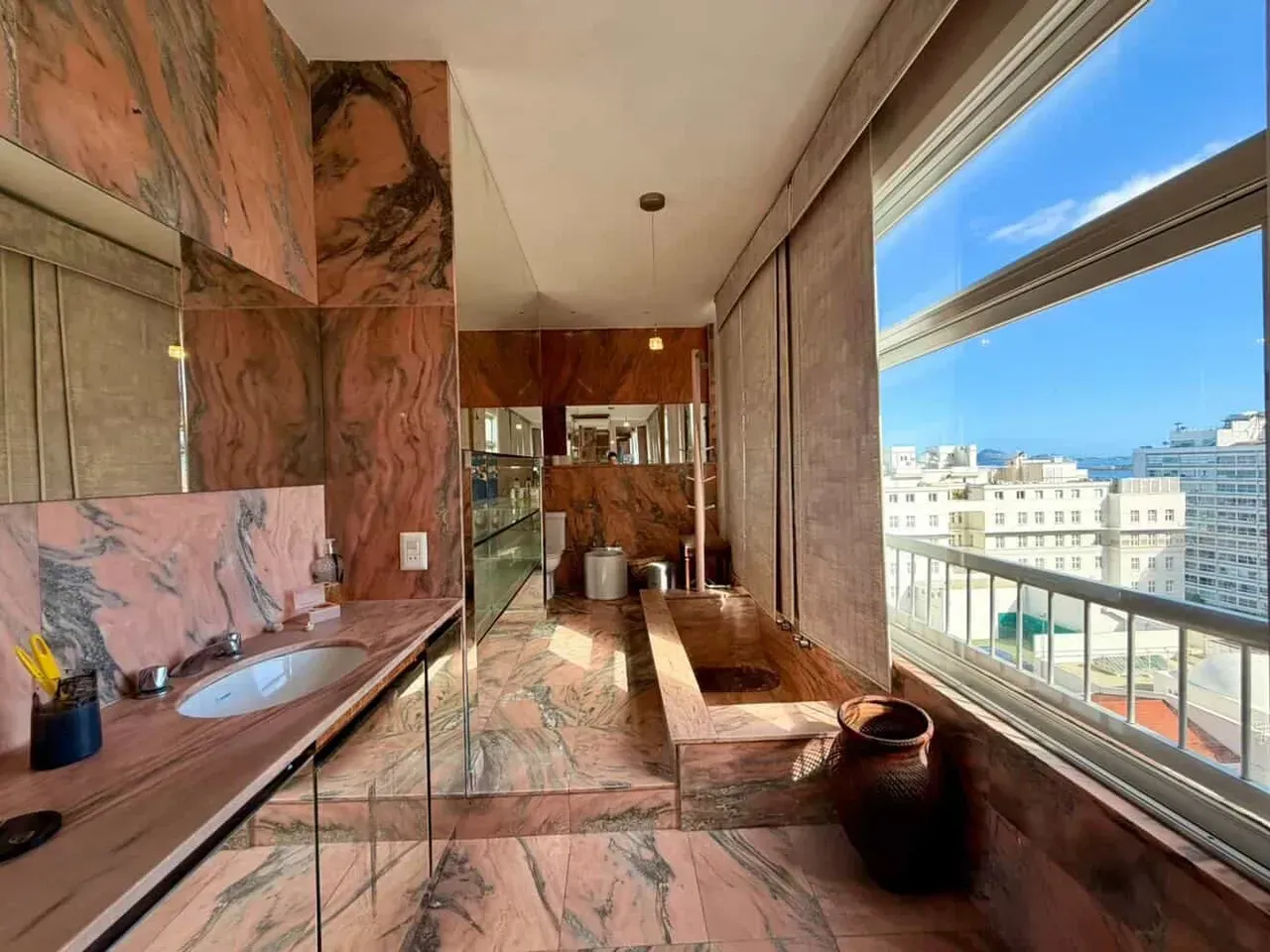 Duplex penthouse unfurnished with 4 bedrooms and 4 baths — photo 15