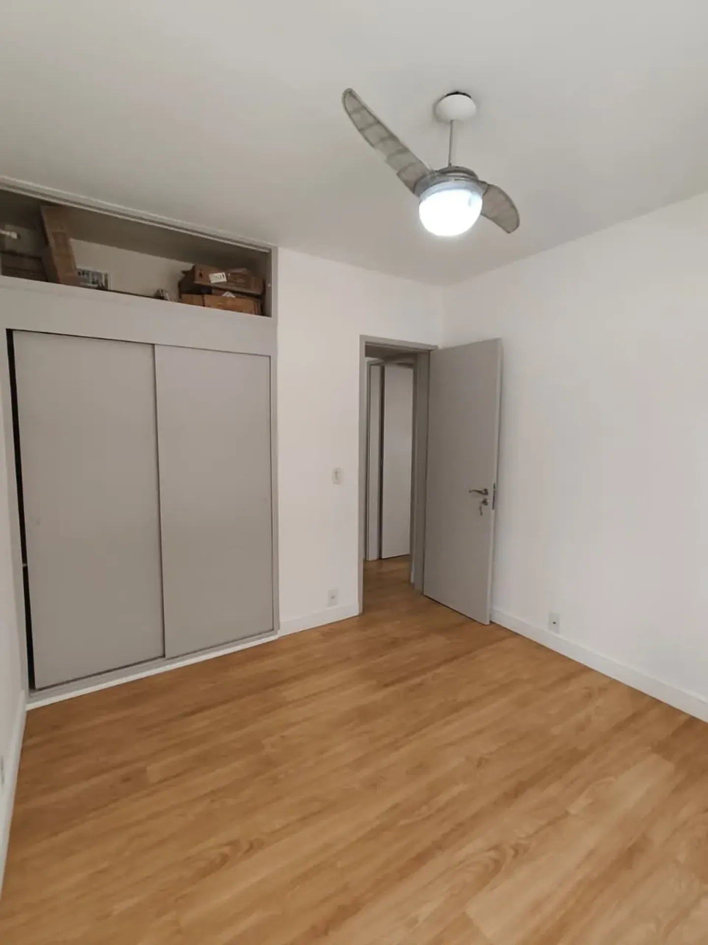 Apartamento com piso de madeira ou laminado, Copacabana — photo 9