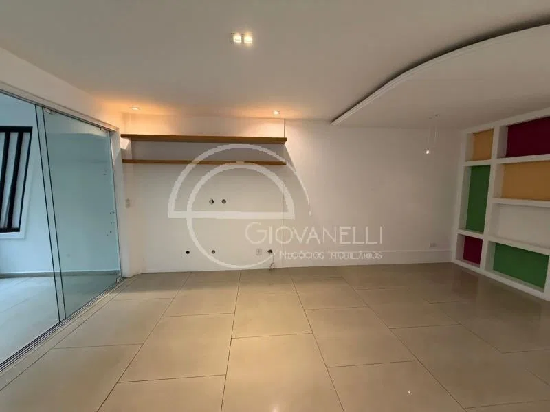 Casa triplex de 242 m² com 3 quartos e 2 vagas — photo 8