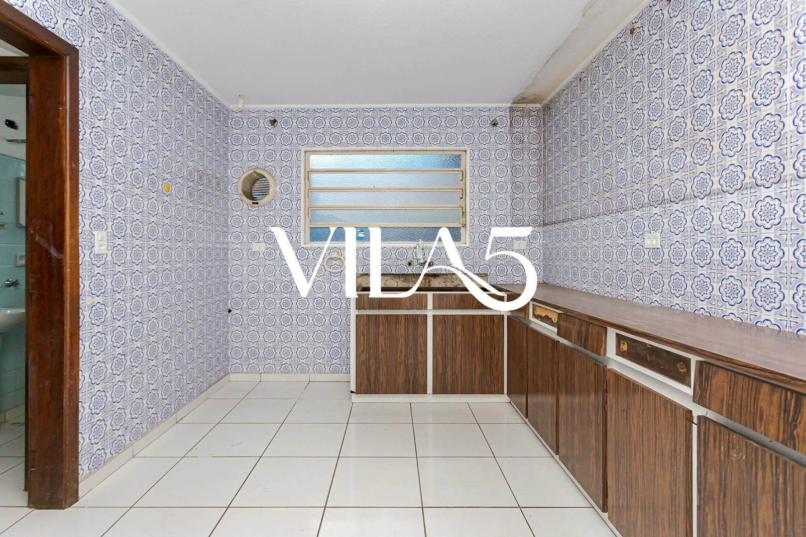 6-bedroom house, 1 with its own bathroom, 220 m², Curitiba — photo 28