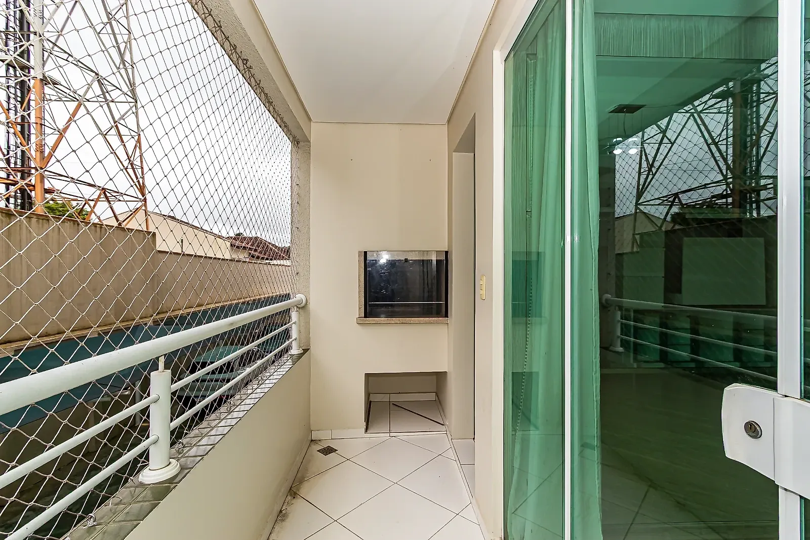 Apartamento de 2 quartos com varanda gourmet, Bacacheri — photo 44
