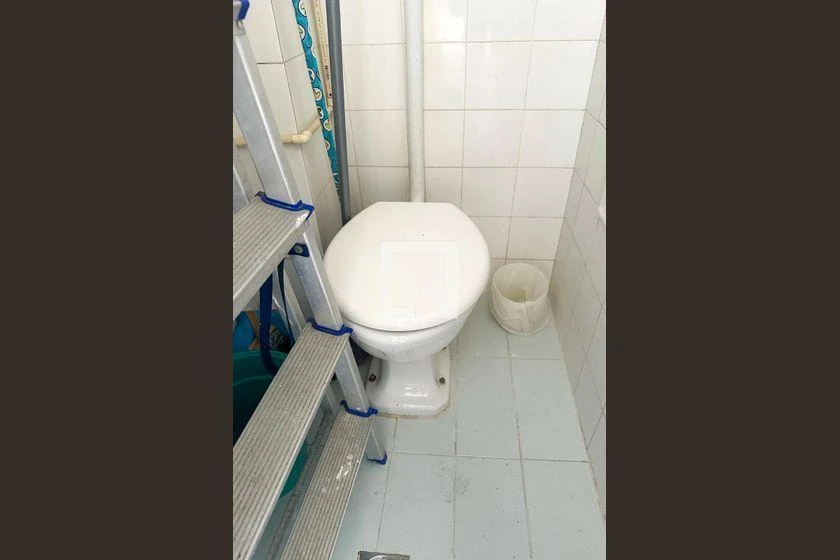 Furnished apartment, 80 m², with a washing machine — photo 27
