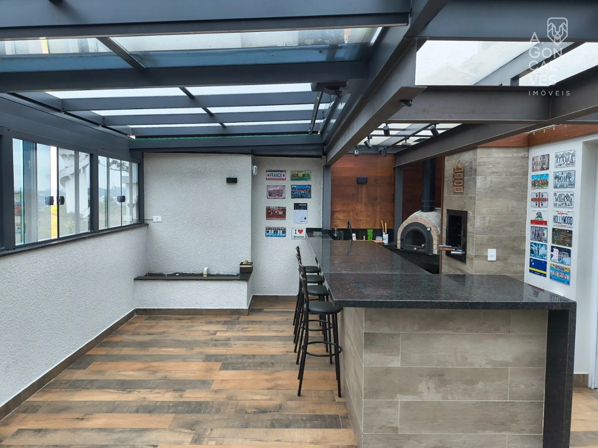 Casa com 3 suítes e 350 m², terraço e jardim — photo 28