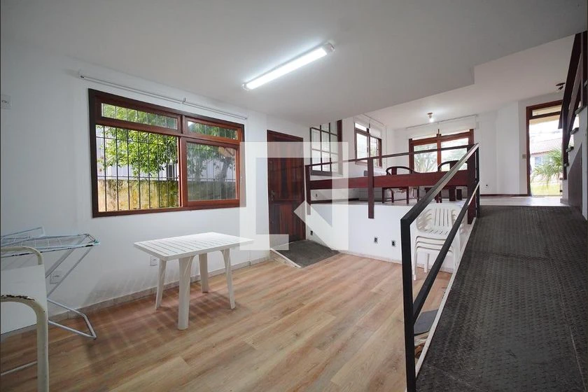 Casa com 4 quartos e jardim privativo — photo 11