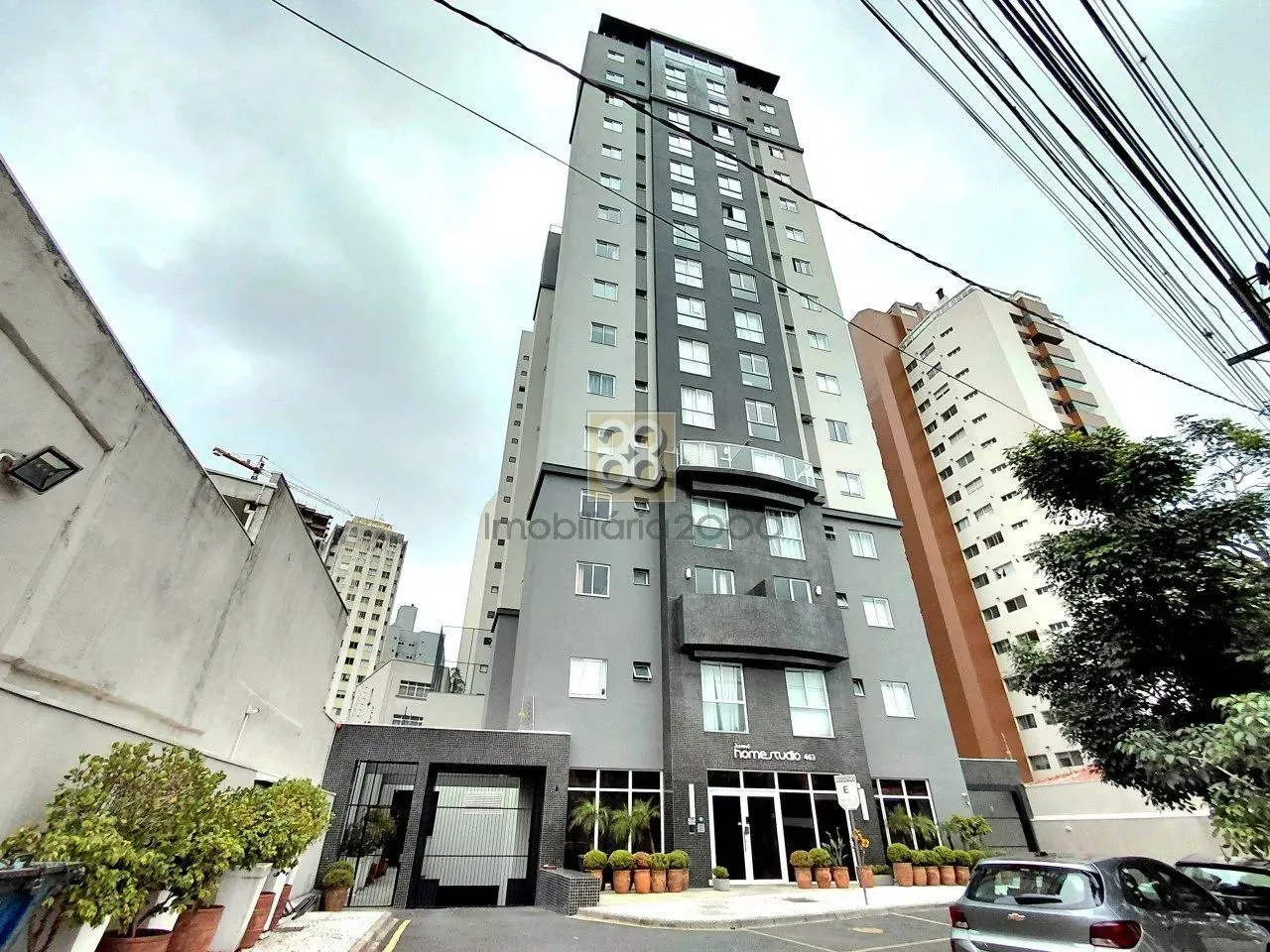 1-bedroom furnished apartment with 69 m² and parking