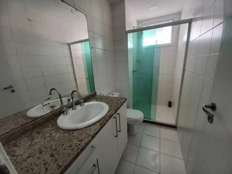 200 m² furnished apartment with two en-suite bedrooms — photo 16