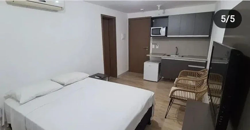Apartamento de 25 m² com 1 quarto e 1 vaga