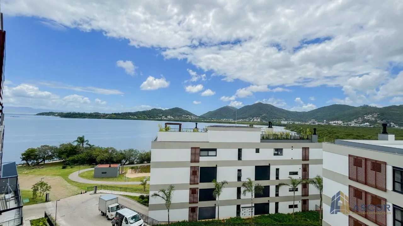 Apartment, 134 m², with a water view — photo 8