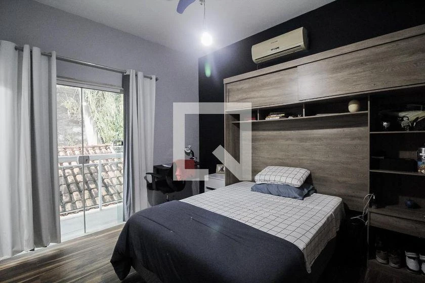 Rental house with 4 en-suite bedrooms and 606 m² — photo 11