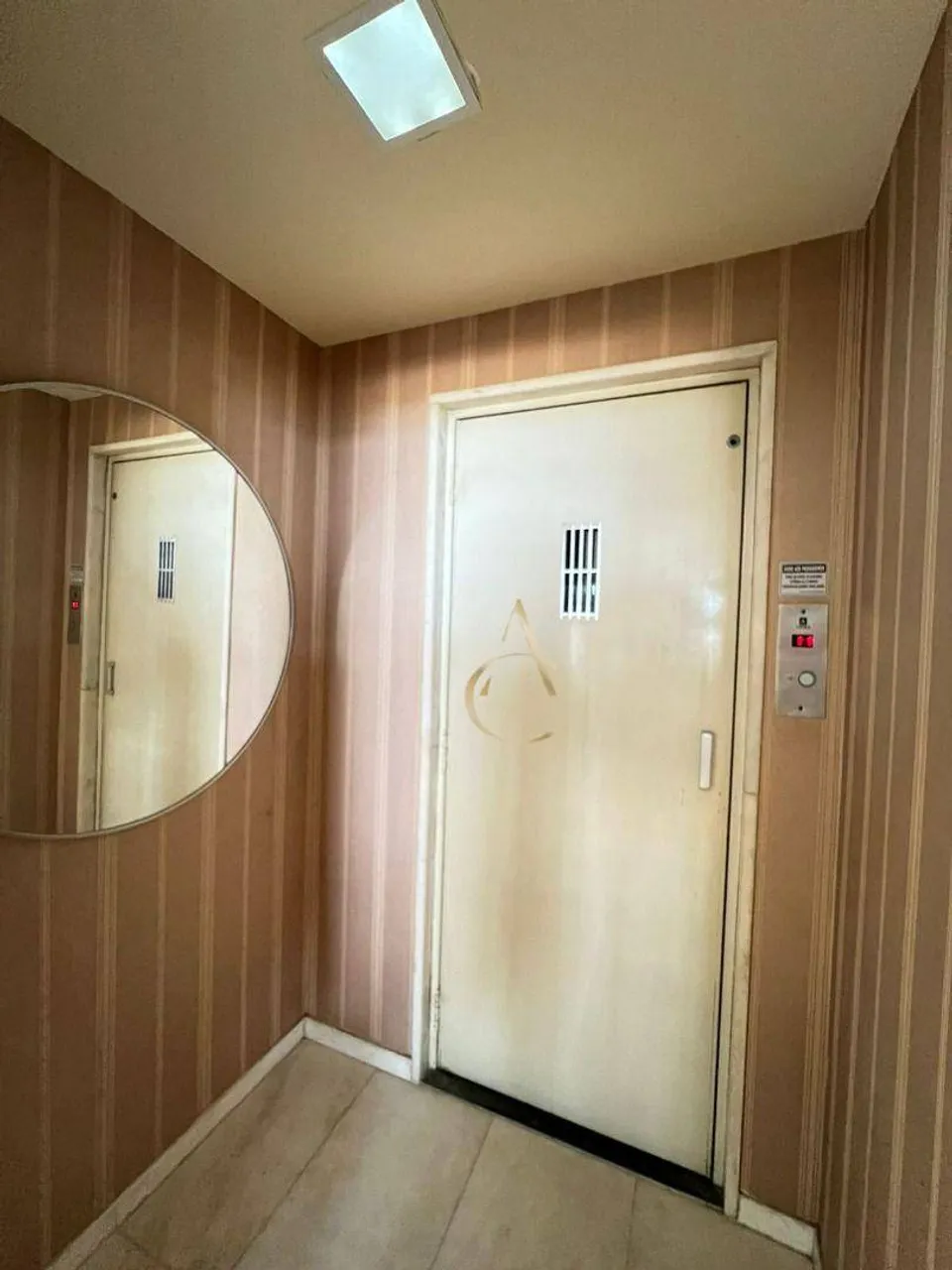 Rental apartment with 5 bedrooms and 4 bathrooms — photo 17