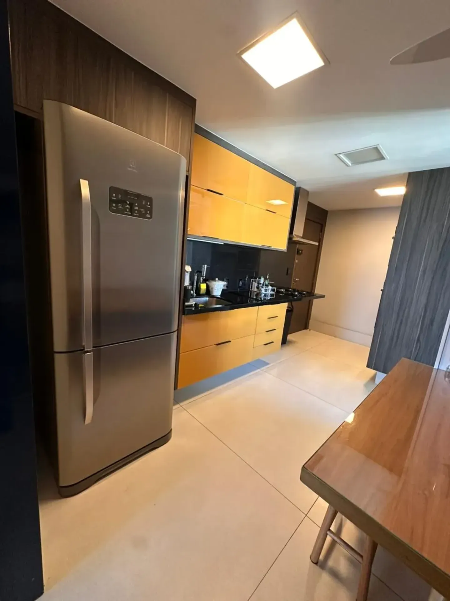 Apartment with balcony and built-in grill — photo 43