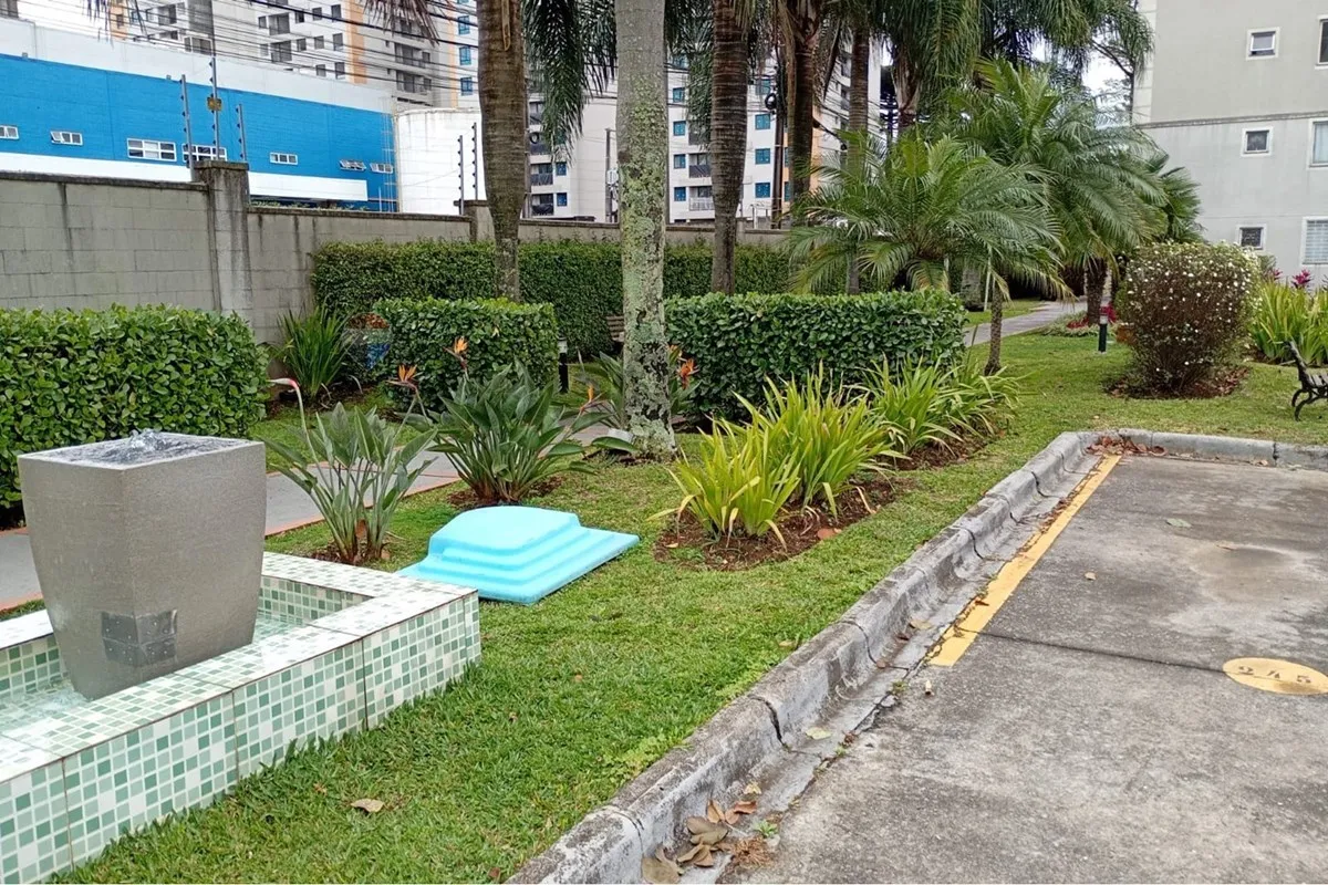 Apartamento de 2 dormitorios en 7º piso, 47 m² — photo 23