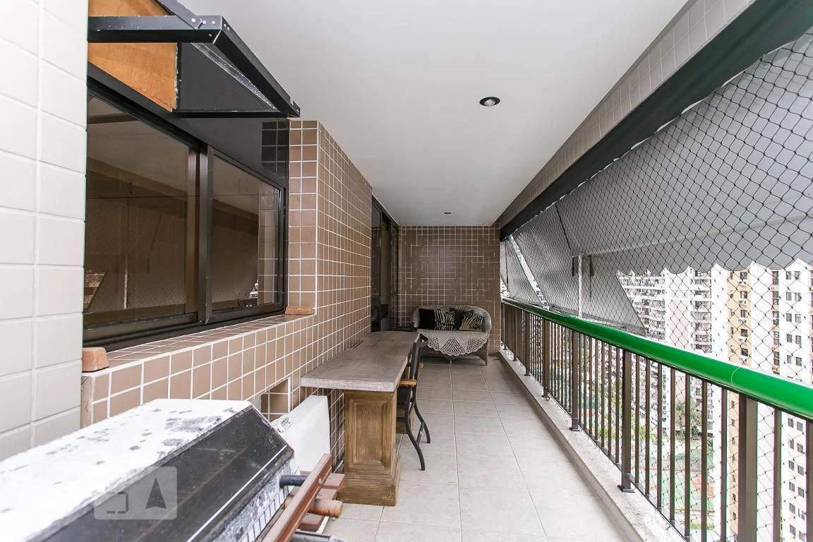Piso amueblado con 2 dormitorios, 2 baños y 1 plaza — photo 31