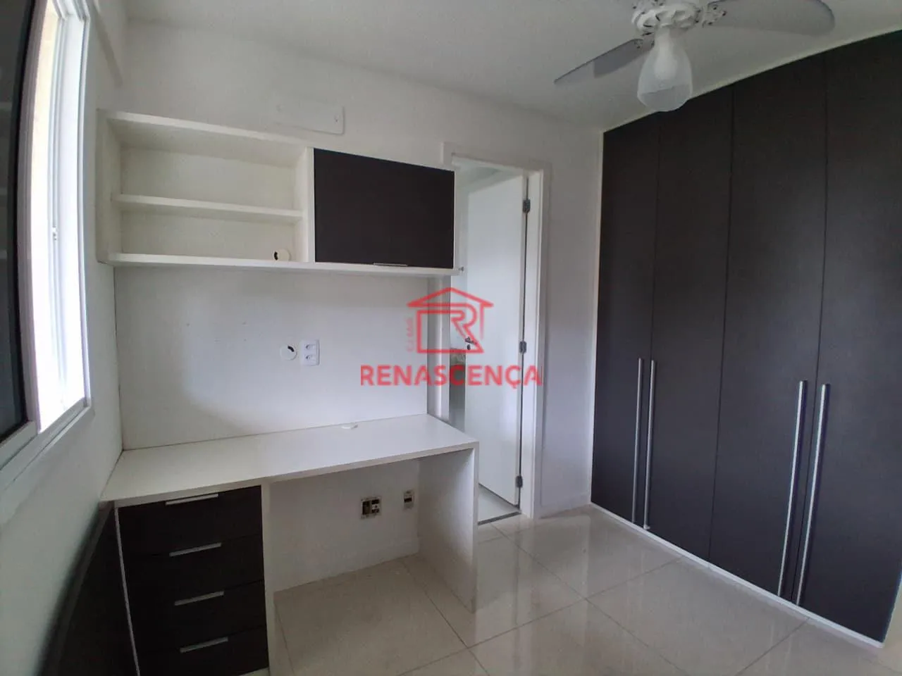 Квартира 77 м² з балконом із грилем та видом на гори — photo 3