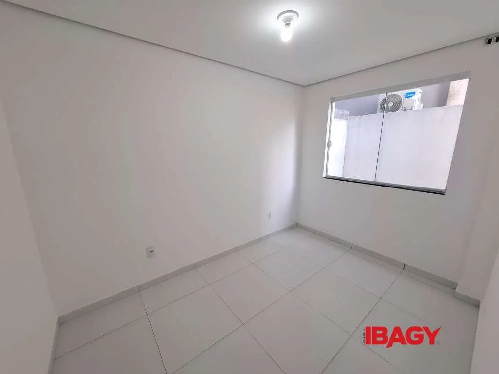 Квартира: 2 спальни, 50 м² — photo 10