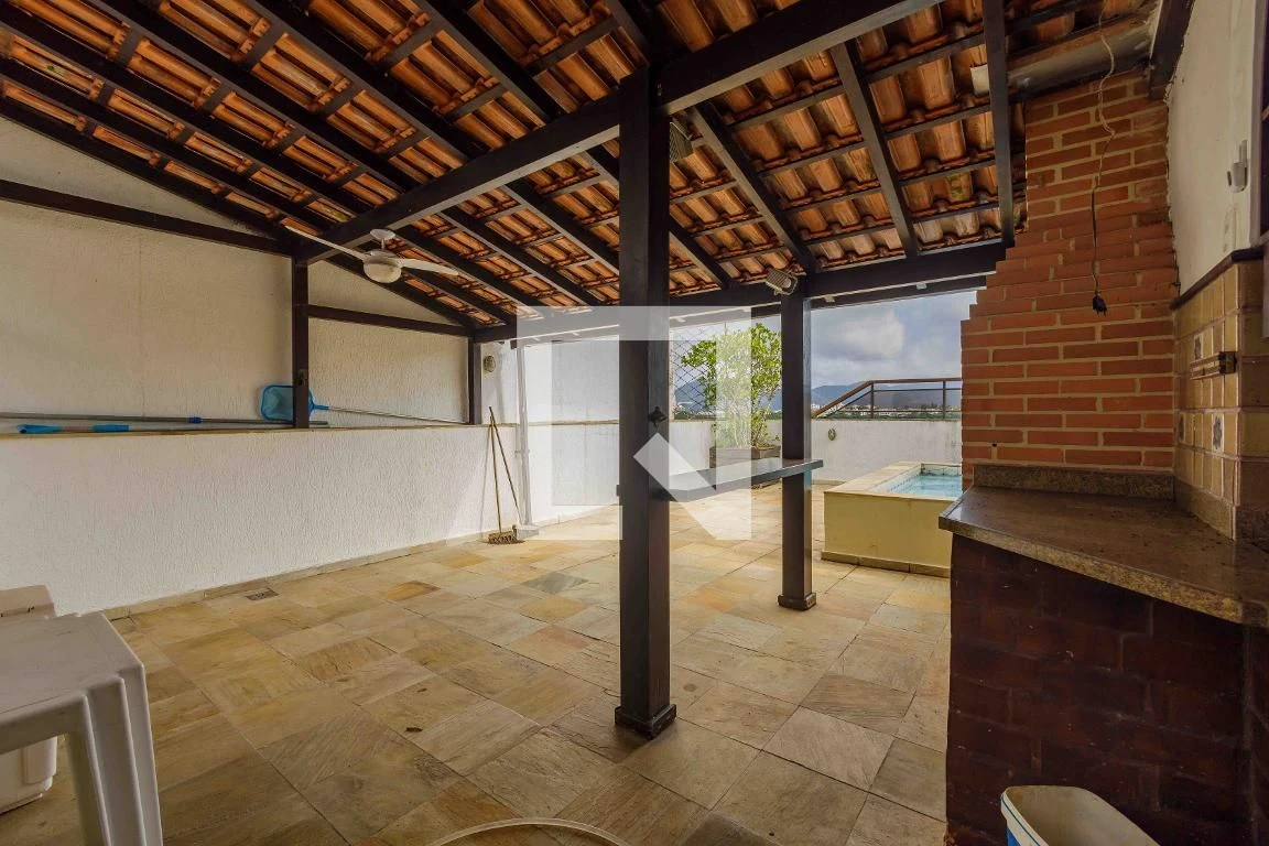 Ванна та 4 спальні: квартира 360 м² — photo 40