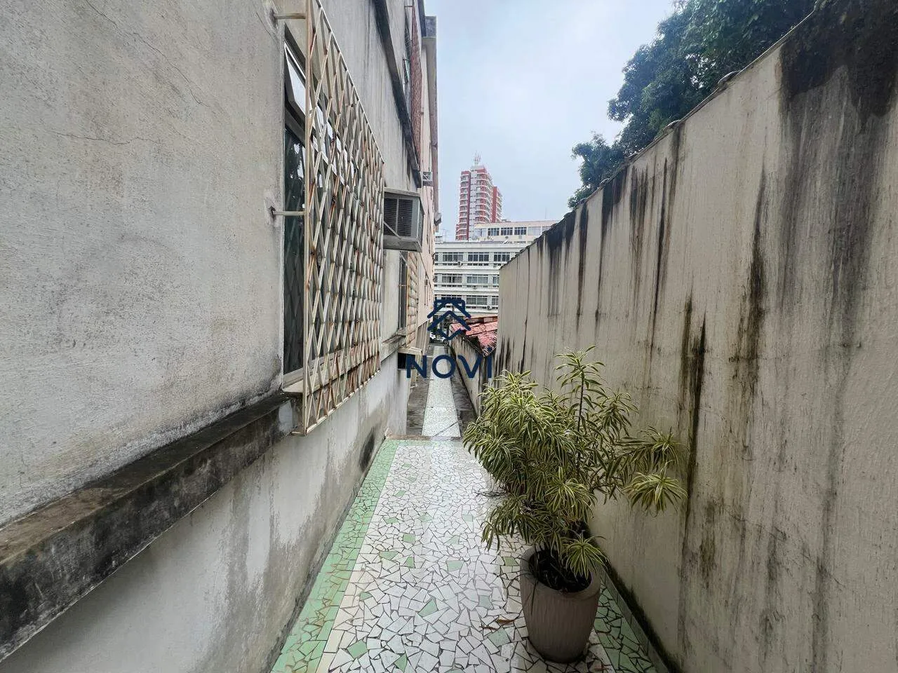 Apartamento sem mobília com 2 quartos e varanda — photo 24