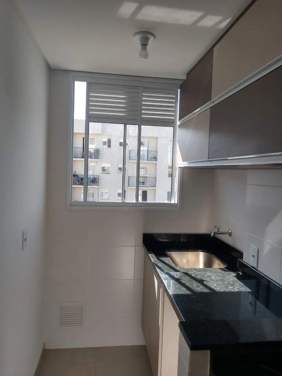 2-bedroom apartment with balcony and open-plan kitchen — photo 15