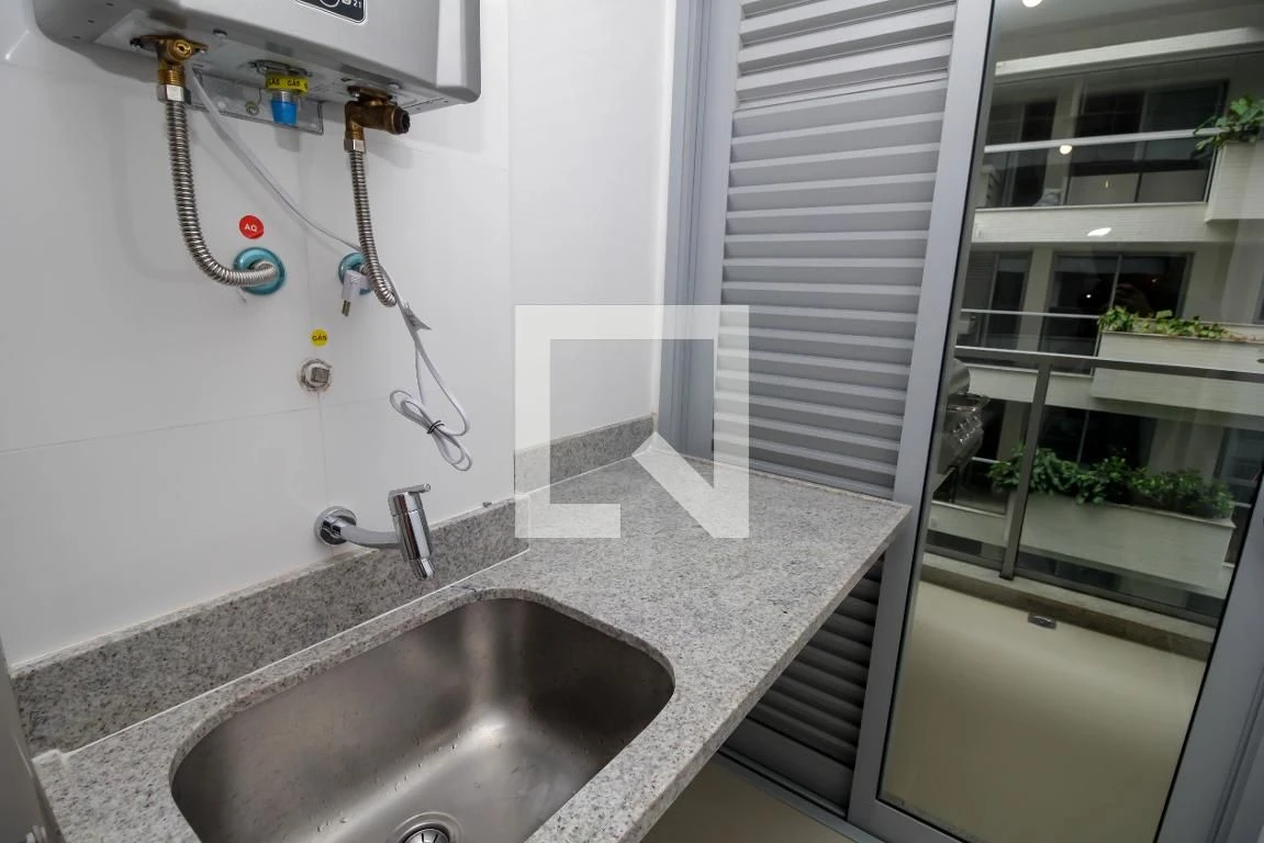 Unfurnished apartment with 2 bedrooms, 1 en-suite — photo 32