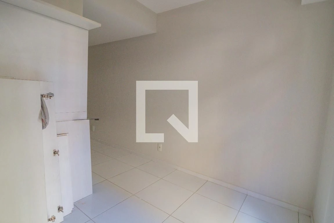 Furnished apartment, 75 m², with a walk-in closet — photo 24