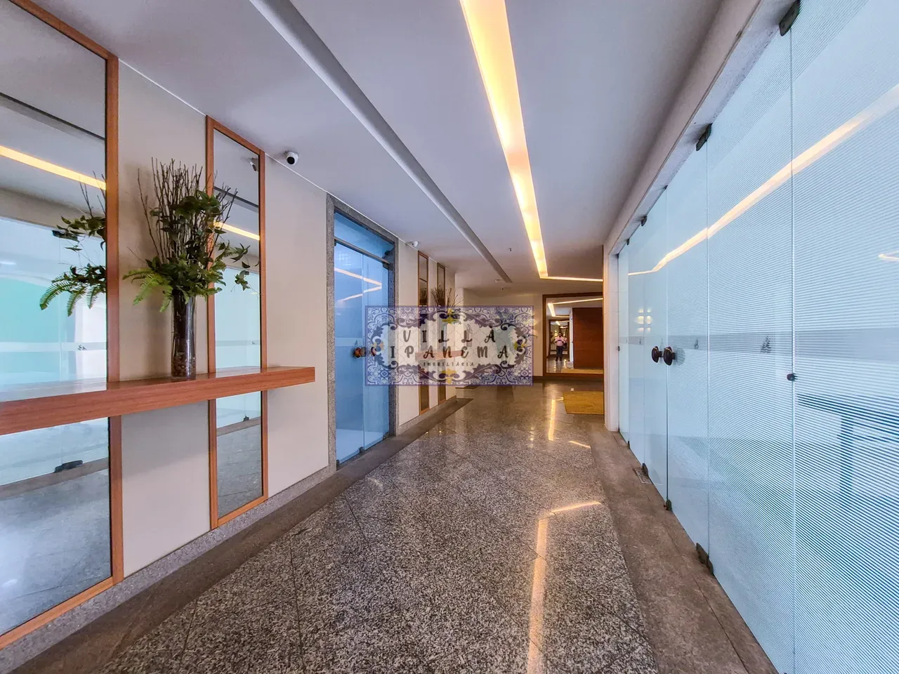 200 m² apartment with 3 en-suite bedrooms and private BBQ — photo 77