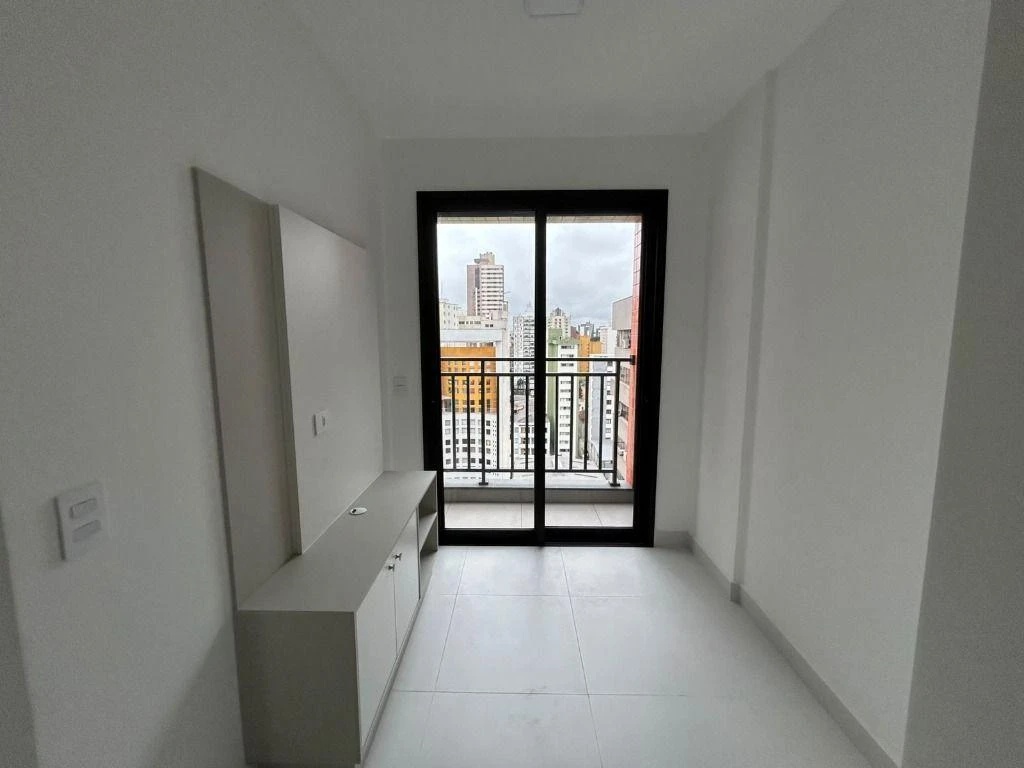 Apartamento de 45 m² e 2 quartos, Centro — photo 3