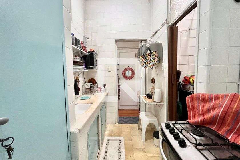 Furnished 40 m² apartment with 1 bedroom and 1 bathroom — photo 15