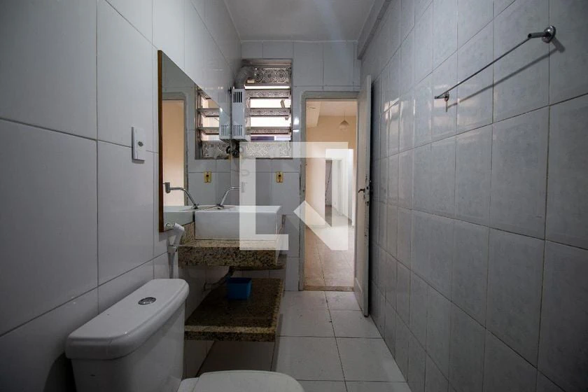 Apartamento sem mobília com 2 quartos e 1 banheiro — photo 20