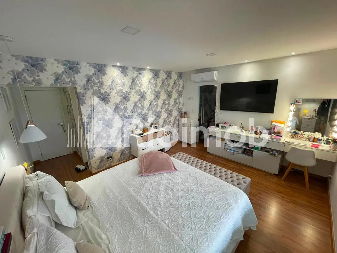 Furnished house with 5 bedrooms and 5 bathrooms — photo 5