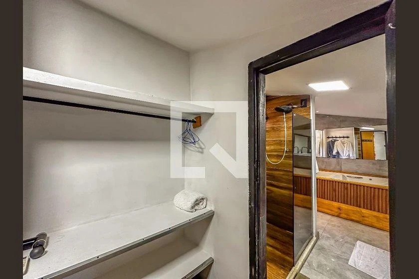 Casa mobiliada, 90 m², com janelas do piso ao teto — photo 30