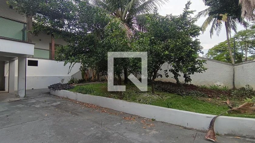 Home office in a 3-bedroom house, 760 m² — photo 10