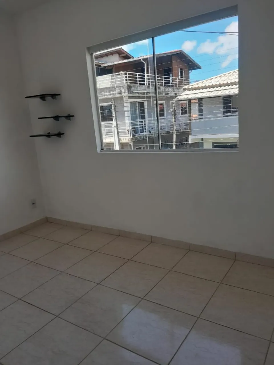 Furnished 1-bedroom apartment with 1 parking spot — photo 12