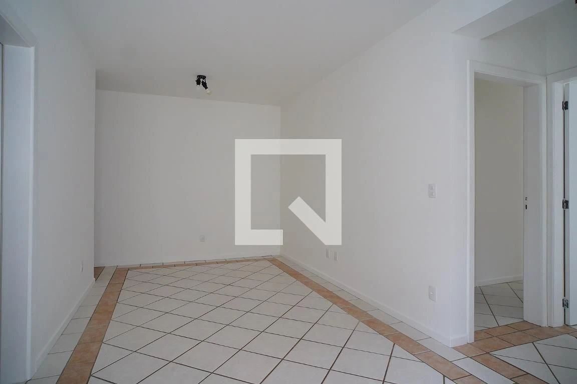 Вид на воду и 2 спальни: квартира 69 м² — photo 22