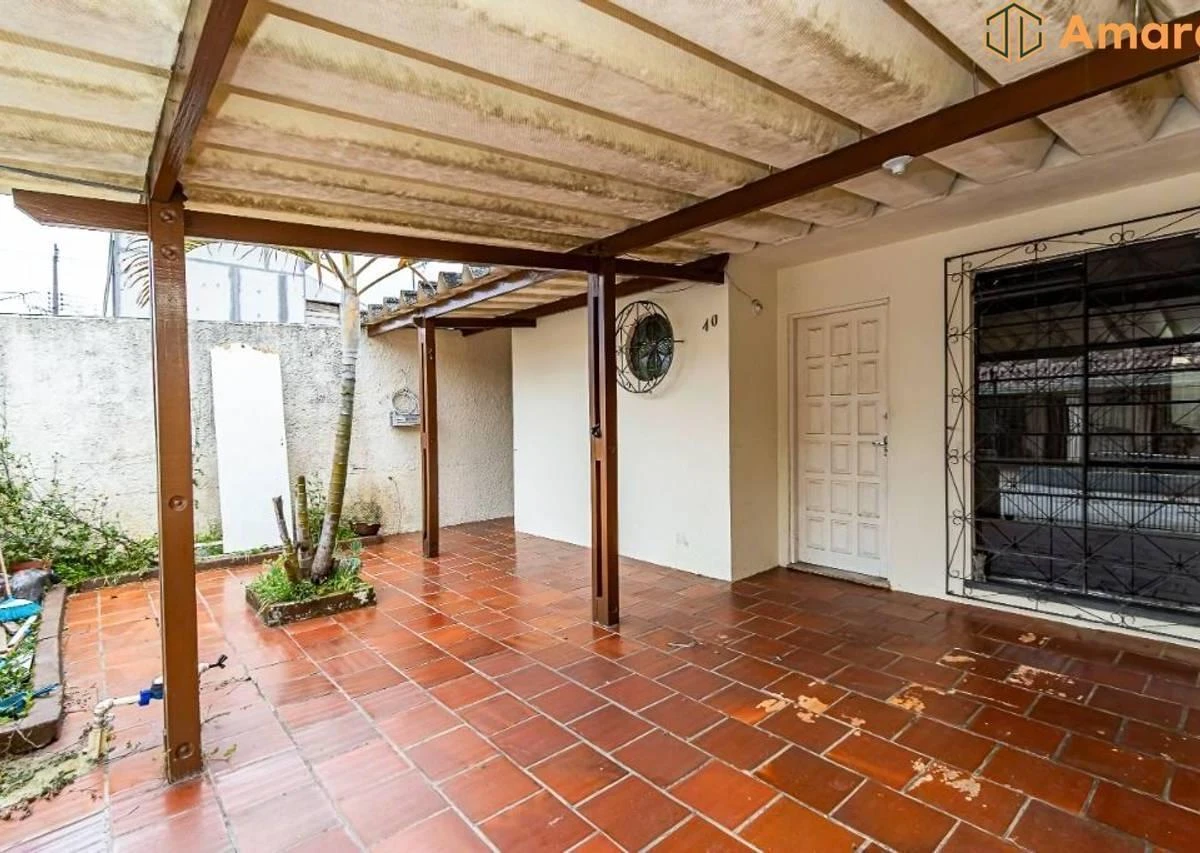 Wood or laminate floors in a 3-bedroom house, 75 m² — photo 14