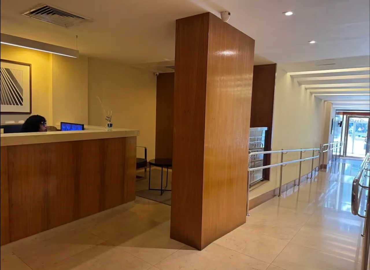 2-bedroom apartment with a washing machine in Rio de Janeiro — photo 14