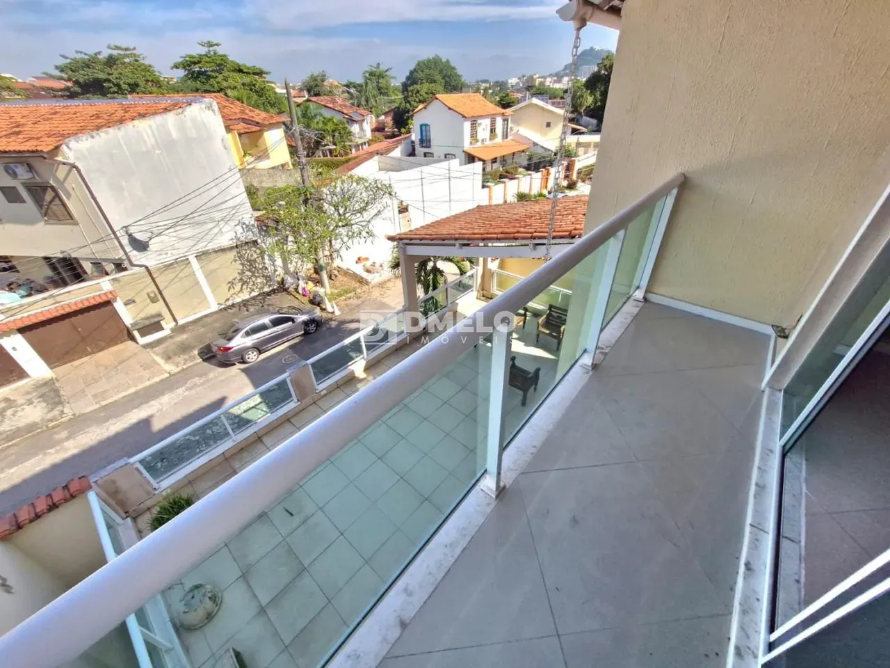 4-bedroom house with a bathtub in Rio de Janeiro — photo 29