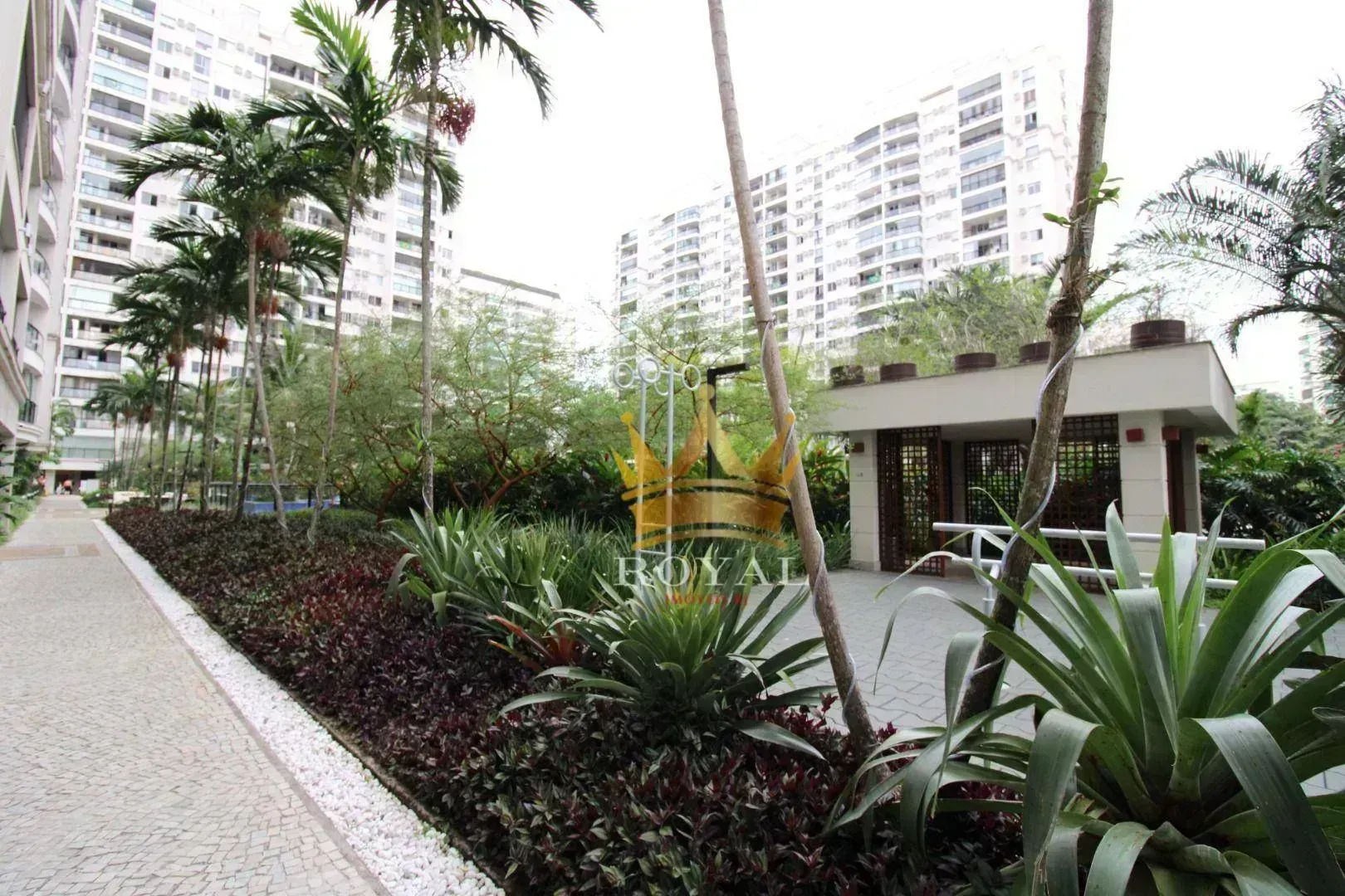 Apartment, 70 m², with a glass-enclosed balcony — photo 10